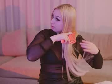 Snowyphoenix Chaturbate stream image from January 15, 2026