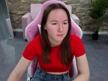 Cuteglory Chaturbate stream image from January 15, 2026