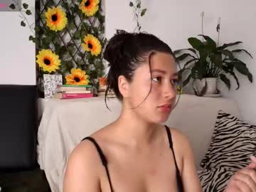 Kisstarxxx Chaturbate stream image from January 15, 2026