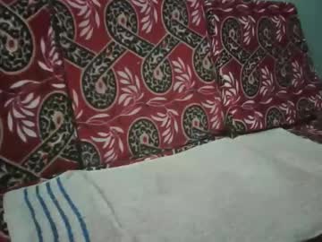Hotguyy001 Chaturbate stream image from January 15, 2026