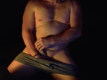 Willwill2222 Chaturbate stream image from January 15, 2026