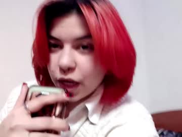 Eviadushaj Chaturbate stream image from January 15, 2026