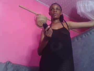 Miss_Belllo Chaturbate stream image from January 15, 2026