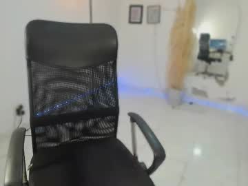 Carlitosex09 Chaturbate stream image from January 15, 2026
