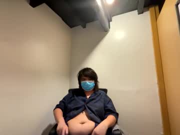 Chubbyfemnboy Chaturbate stream image from January 15, 2026