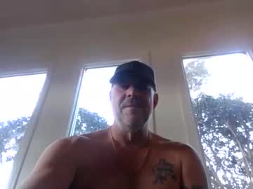 Hunybager Chaturbate stream image from January 15, 2026