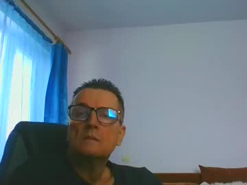 Ulmeni4 Chaturbate stream image from January 15, 2026