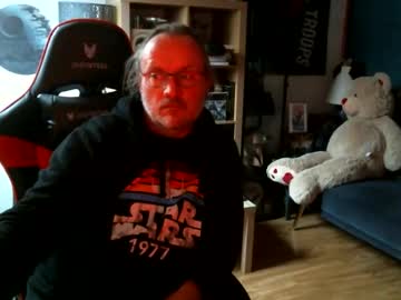 Yakamoneyedju Chaturbate stream image from January 15, 2026