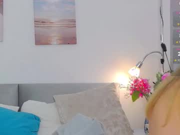 1sweetvictoria Chaturbate stream image from January 15, 2026
