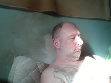 Cmk32 Chaturbate stream image from January 15, 2026