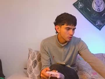 Samevansx Chaturbate stream image from January 15, 2026
