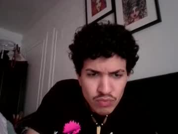 Fallenalienz Chaturbate stream image from January 15, 2026