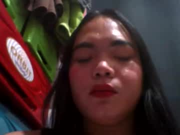 Kyliegarcia04 Chaturbate stream image from January 15, 2026