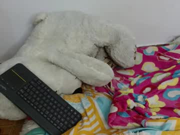 Monica631590 Chaturbate stream image from January 15, 2026
