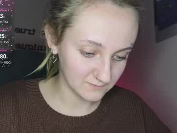 Frosty_Blueberries4 Chaturbate stream image from January 15, 2026