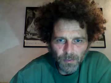 Elyjahoye Chaturbate stream image from January 15, 2026