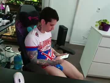 Pierrefitch Chaturbate stream image from January 15, 2026