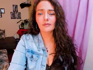 Emma_Luxy stream image from January 15, 2026