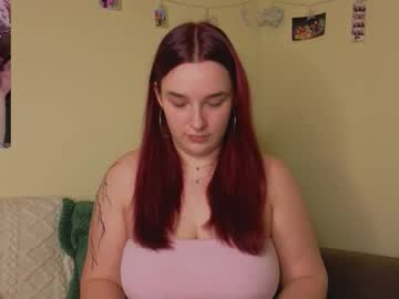 Iwi_Wi_Wi Chaturbate stream image from January 15, 2026