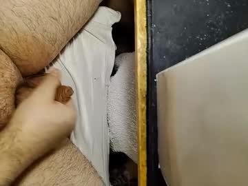 Small_1986 Chaturbate stream image from January 16, 2026