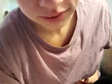 Lilly49547 Chaturbate stream image from January 16, 2026