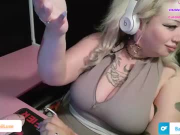 Xobambiii Chaturbate stream image from January 16, 2026