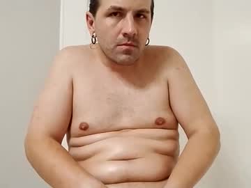Adenhielo Chaturbate stream image from January 16, 2026
