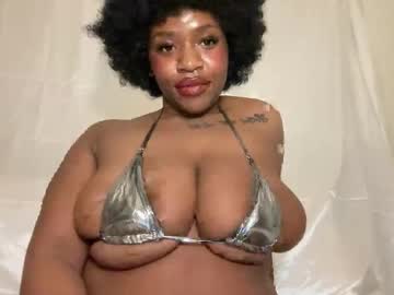 Mayluvsu Chaturbate stream image from January 16, 2026