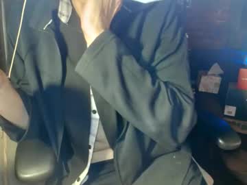 Nfgwholoves2cum Chaturbate stream image from January 16, 2026