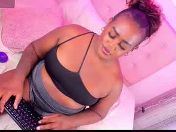 Geanna_Rose Chaturbate stream image from January 16, 2026