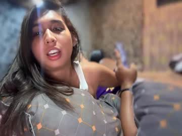 Itsarooon Chaturbate stream image from January 16, 2026