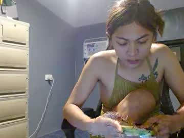 2redhorsetsdoll Chaturbate stream image from January 16, 2026