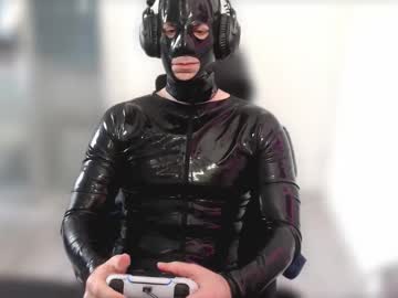 Latexfan1984 Chaturbate stream image from January 16, 2026
