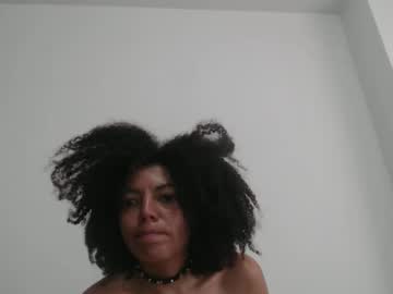 Dreamylatina Chaturbate stream image from January 16, 2026