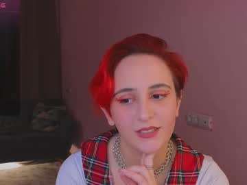 Kellyredpepper Chaturbate stream image from January 16, 2026