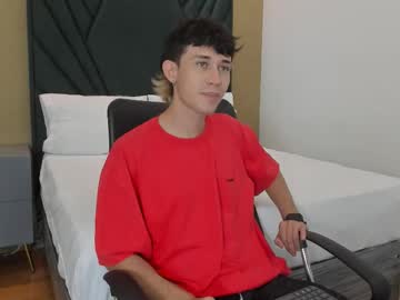 Michaeel_Blue Chaturbate stream image from January 16, 2026