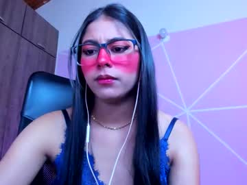 Xallysonx_ Chaturbate stream image from January 16, 2026