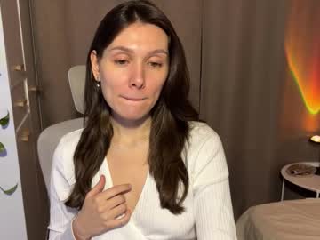 Ameliahenderson Chaturbate stream image from January 16, 2026
