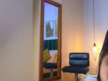 Carolineharris_ Chaturbate stream image from January 16, 2026
