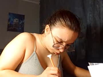 Madisonjahosky Chaturbate stream image from January 16, 2026