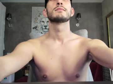 Ronythemaster Chaturbate stream image from January 16, 2026