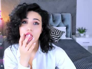 Maya_Rogerss Chaturbate stream image from January 16, 2026