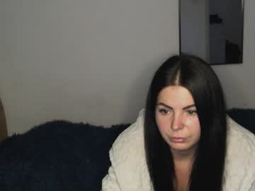 Scarletmooon Chaturbate stream image from January 16, 2026