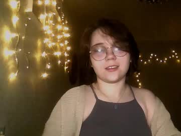 Lily_Violettt stream image from January 16, 2026