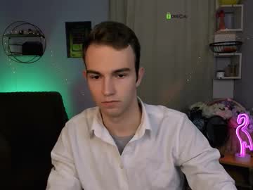 Astren_Villo Chaturbate stream image from January 16, 2026