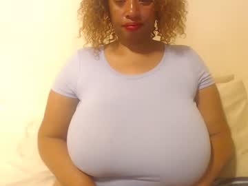 Boobyqueen24 Chaturbate stream image from January 16, 2026