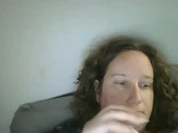 Goddessmilfcrysyal Chaturbate stream image from January 16, 2026