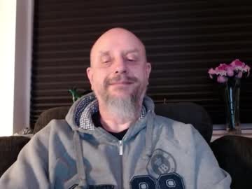 Hardmrlazy Chaturbate stream image from January 16, 2026