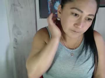 Julianawet_25 Chaturbate stream image from January 16, 2026