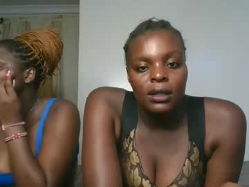 Curvy_Melvs Chaturbate stream image from January 16, 2026